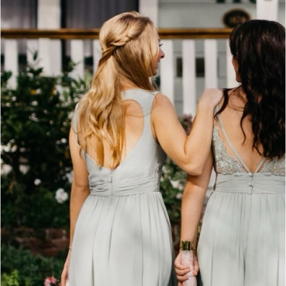 Formal dress - Picture 2 of 2